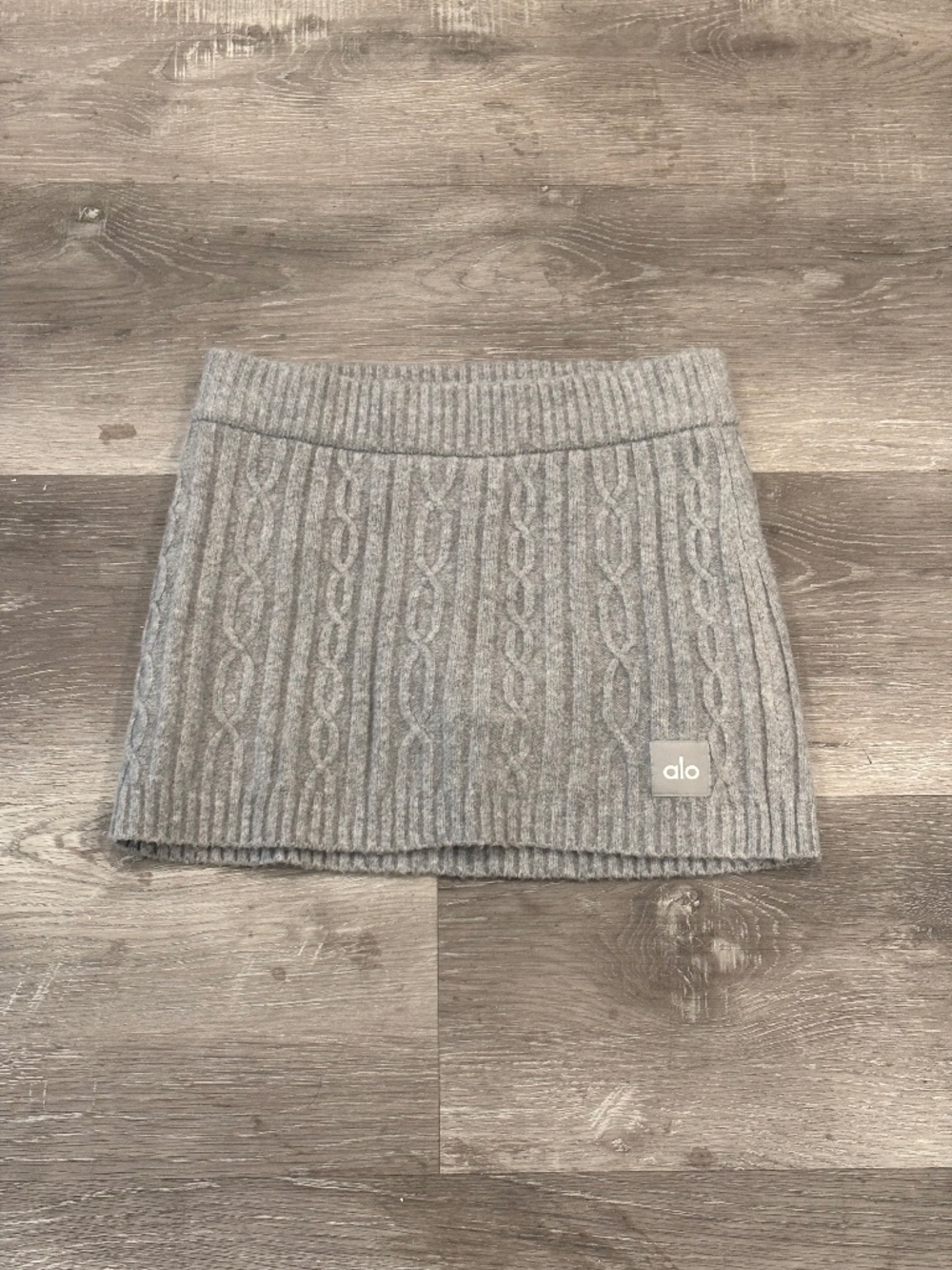 Alo Yoga Winter Bliss Cable knit Skirt Skort Gray Ribbed Tennis Womens S